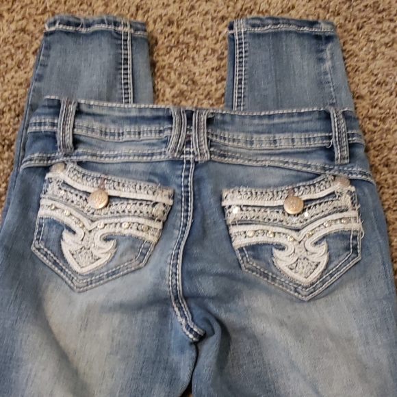 Jeans - Picture 3 of 4